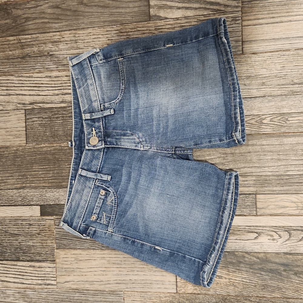 true religion shorts sz 24